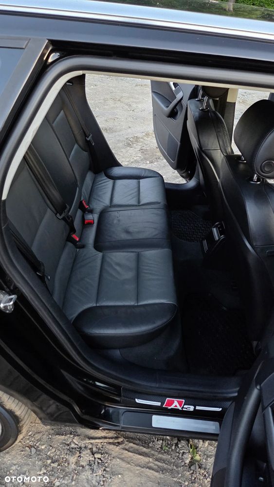 Audi A3 Sportback 1.9 TDI Attraction - 11