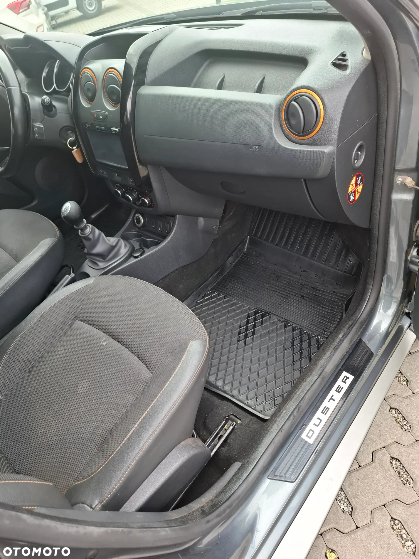 Dacia Duster - 8