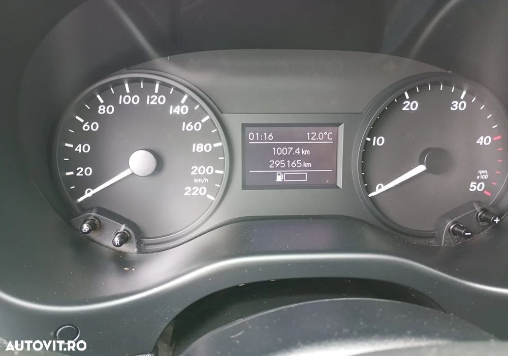 Mercedes-Benz Vito 111 CDi - 8