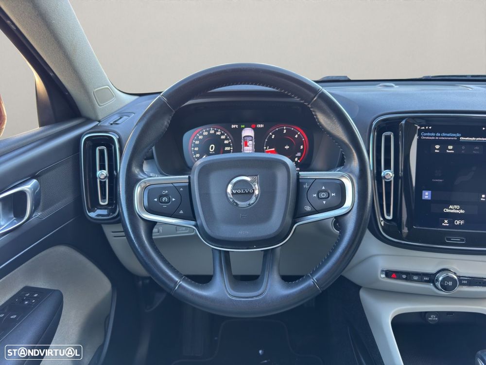 Volvo XC 40 2.0 D3 Momentum - 13