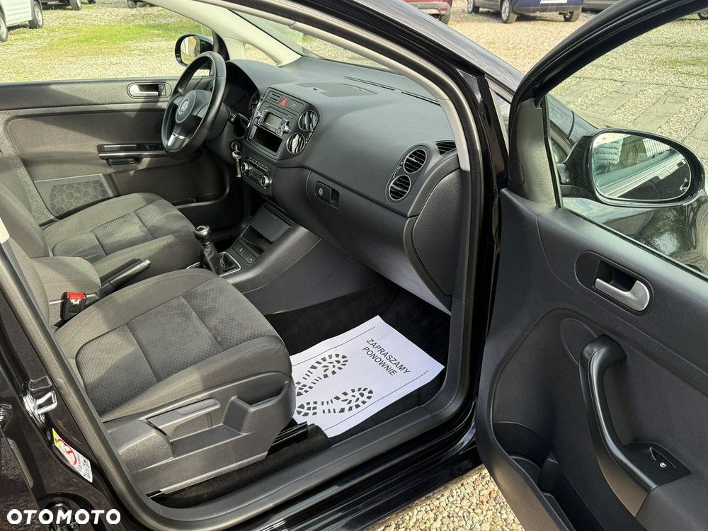Volkswagen Golf Plus - 28