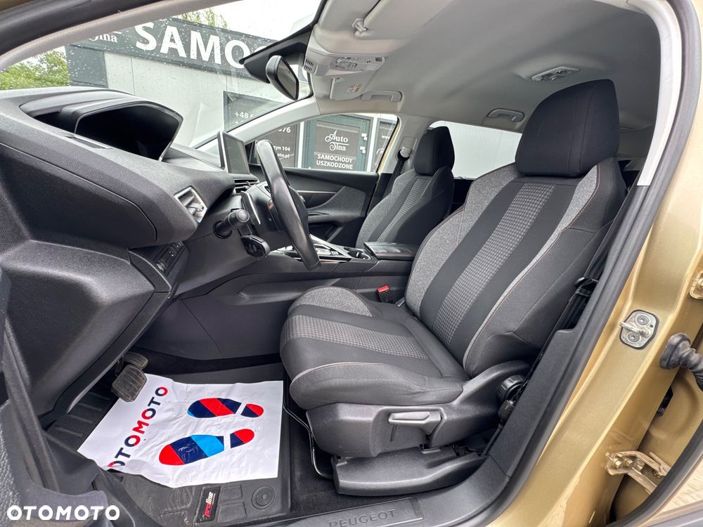 Peugeot 5008 1.6 THP Active S&S EAT6 - 23