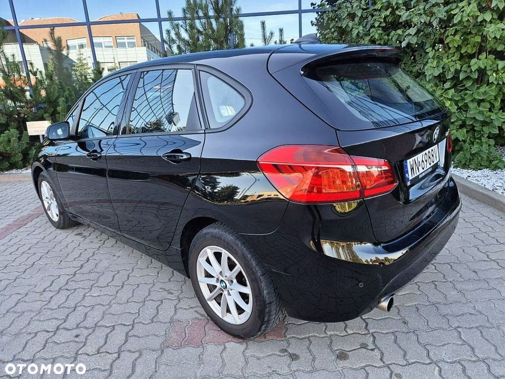 BMW Seria 2 216d - 15