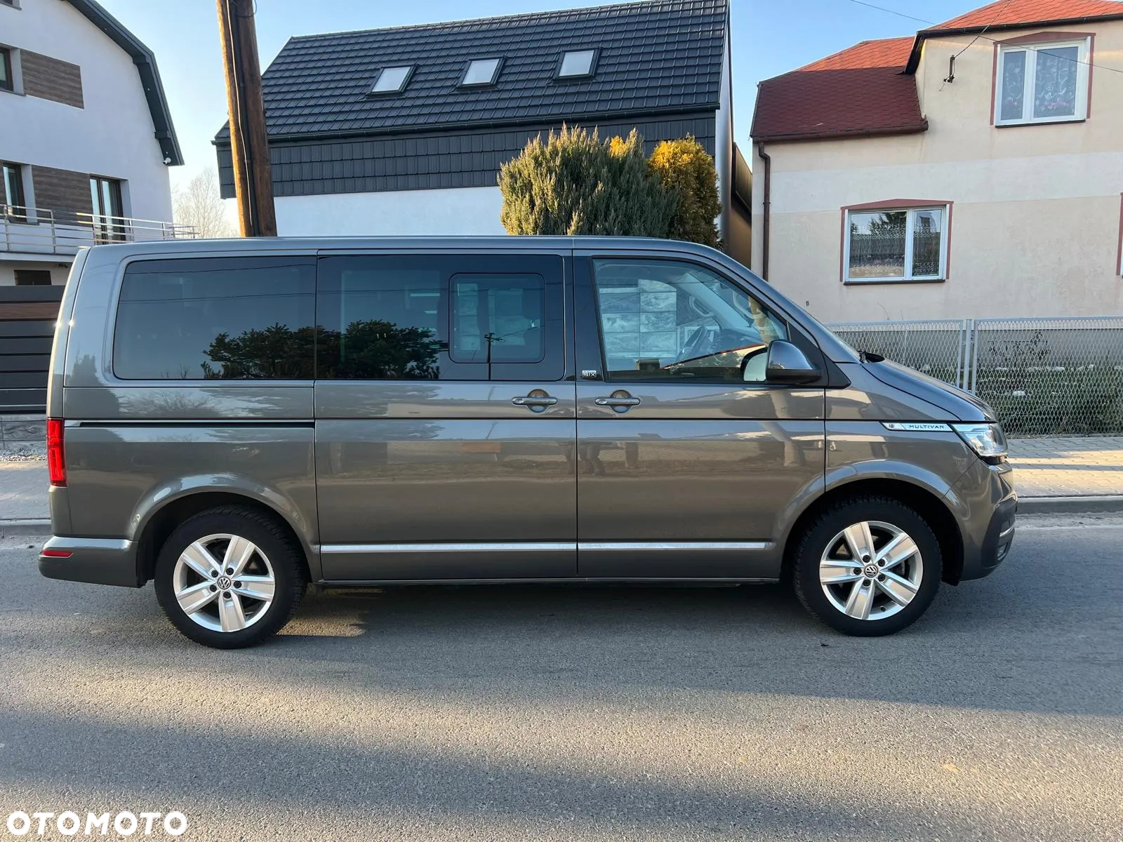 Volkswagen Multivan 6.1 2.0 TDI L1 Highline DSG - 6