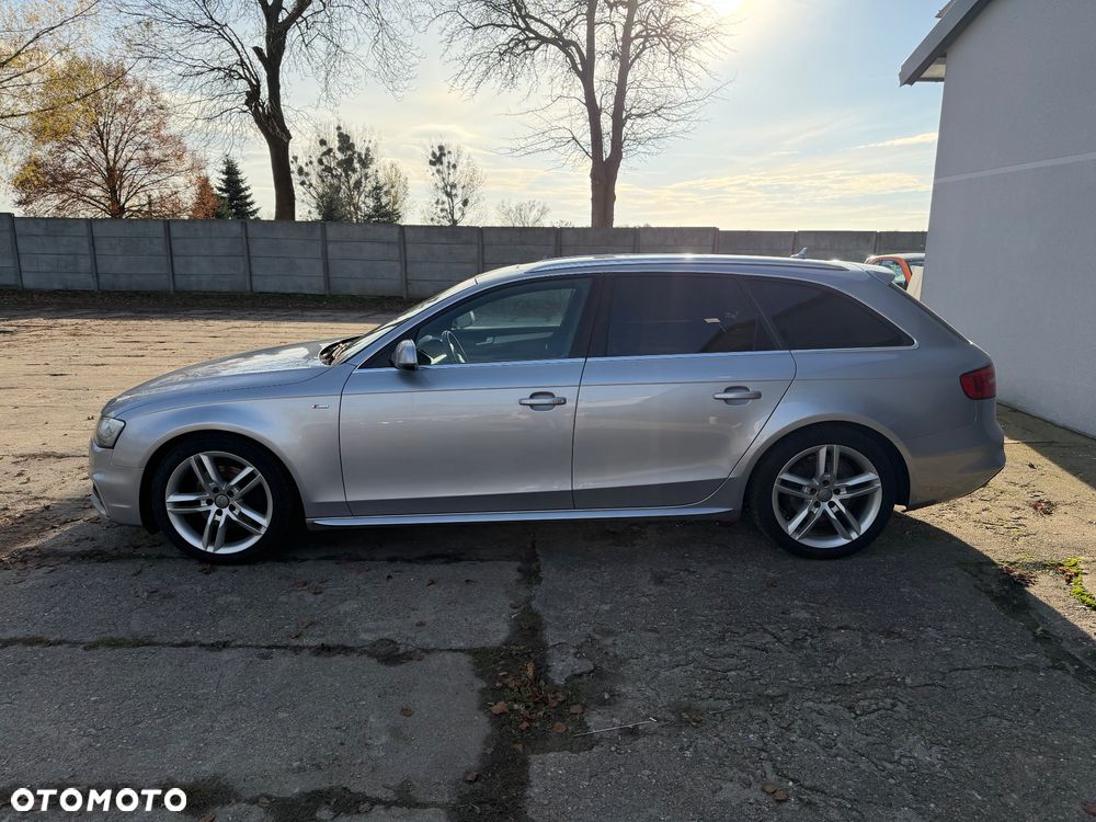 Audi A4 Avant - 13