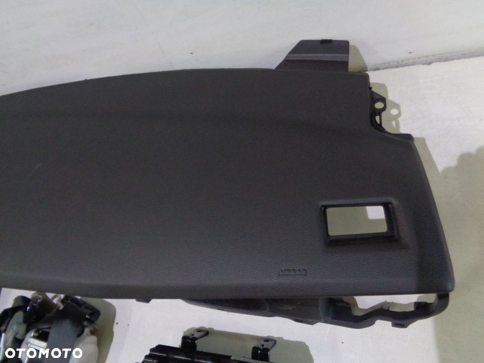 TOYOTA AURIS II DESKA AIRBAG PASY KOMPLET - 2