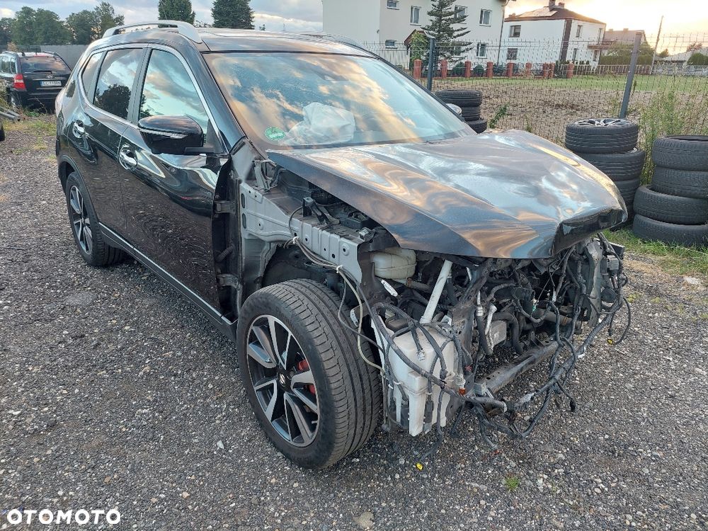 Nissan X-Trail - 2