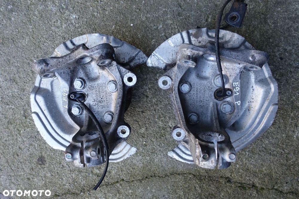 ZWROTNICA LEWY  PRZÓD  BMW E90 E91