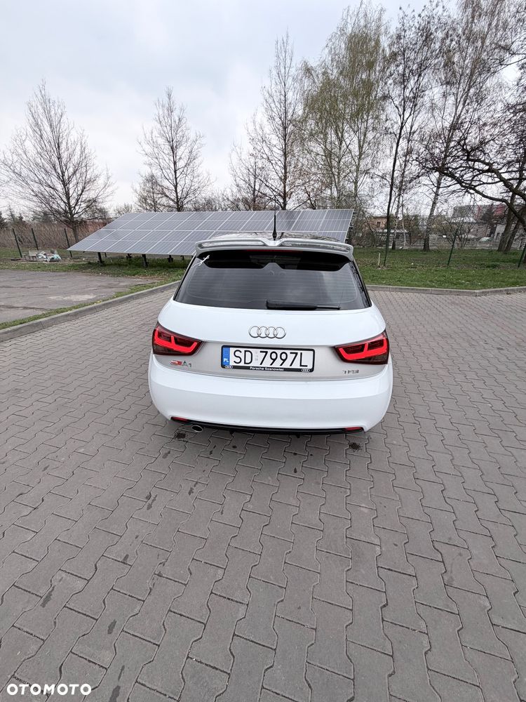 Audi A1 Sportback 1.2 TFSI S line edition m S line Sportpaket - 12