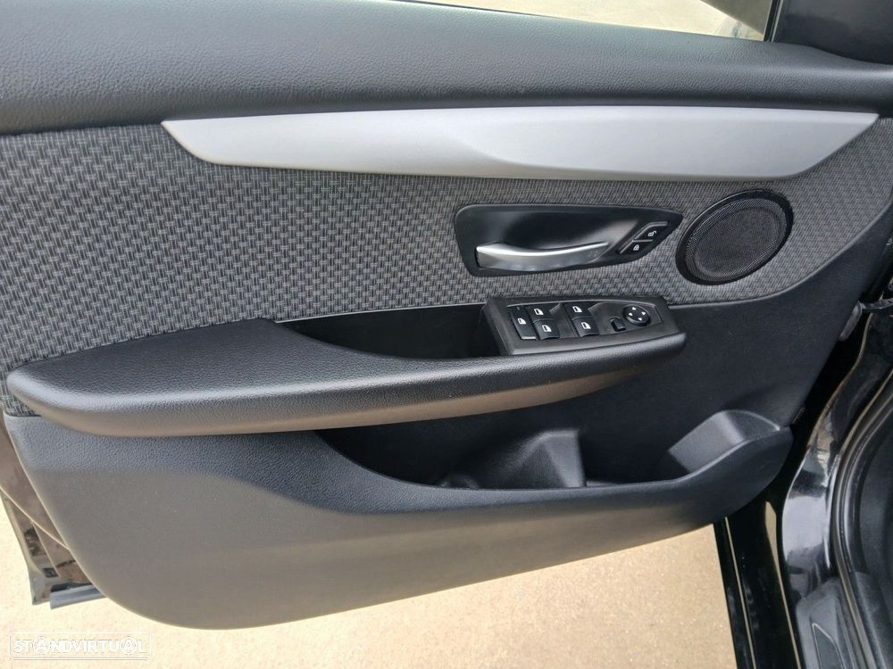 BMW 216 Active Tourer d - 16