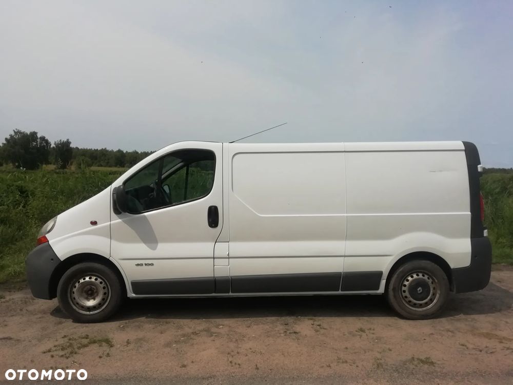 Renault Trafic - 1
