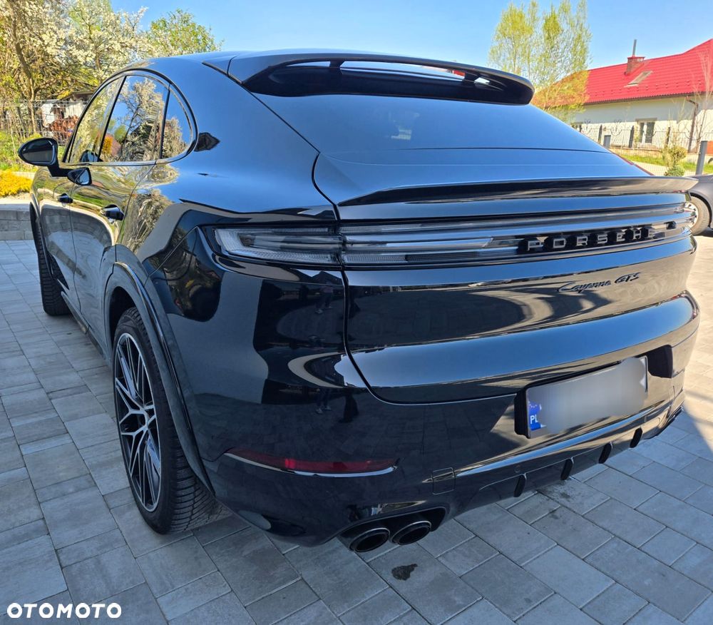 Porsche Cayenne - 4