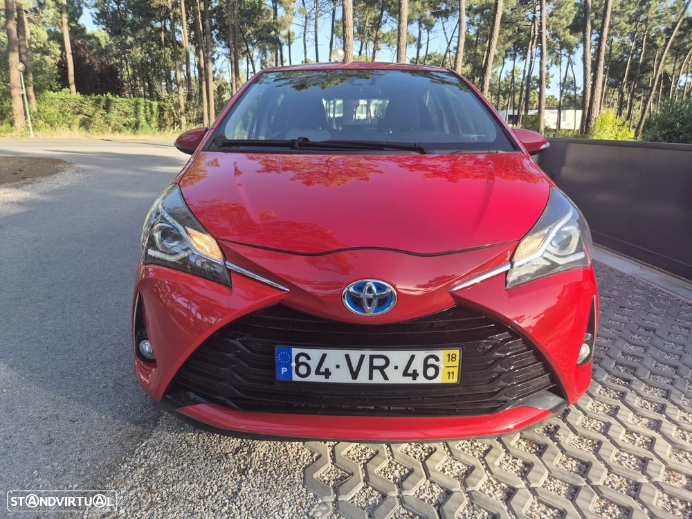 Toyota Yaris 1.5 HSD Square Collec.Cement - 3