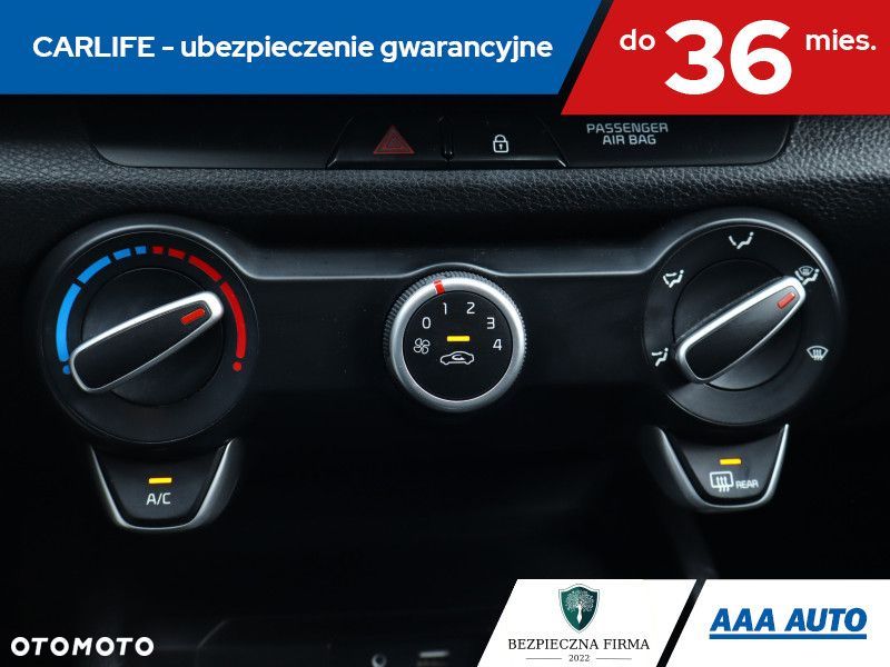 Kia Rio - 19