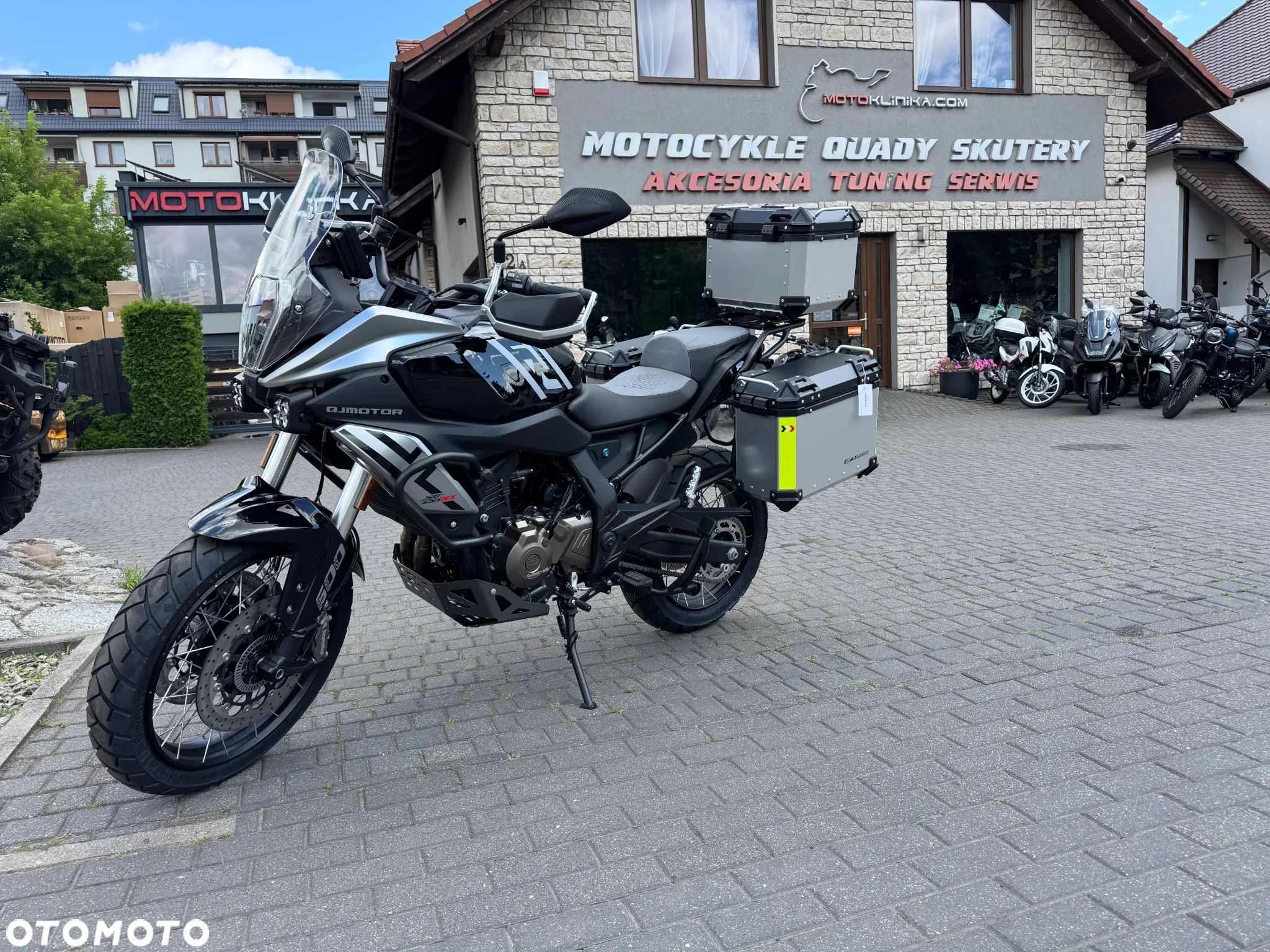QJMOTOR SRT 600SX - 1