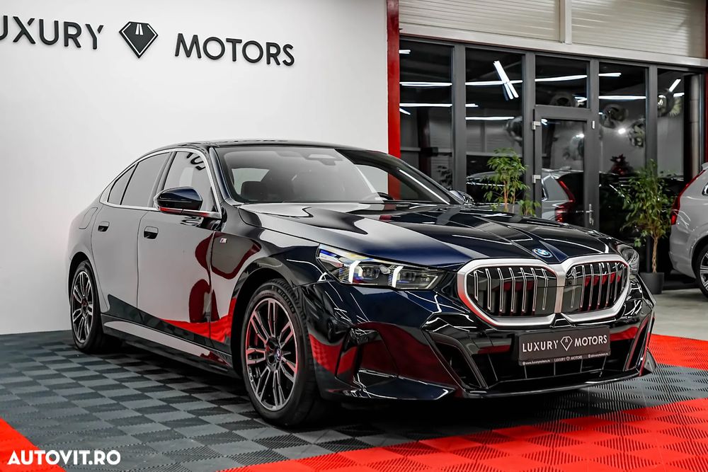 BMW Seria 5 550e xDrive AT PHEV - 5
