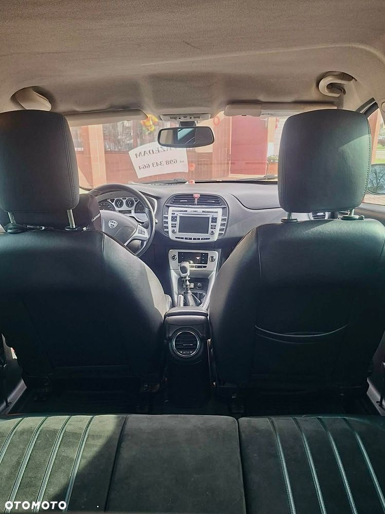 Lancia Delta 1.6 MultiJet 16v Oro - 10