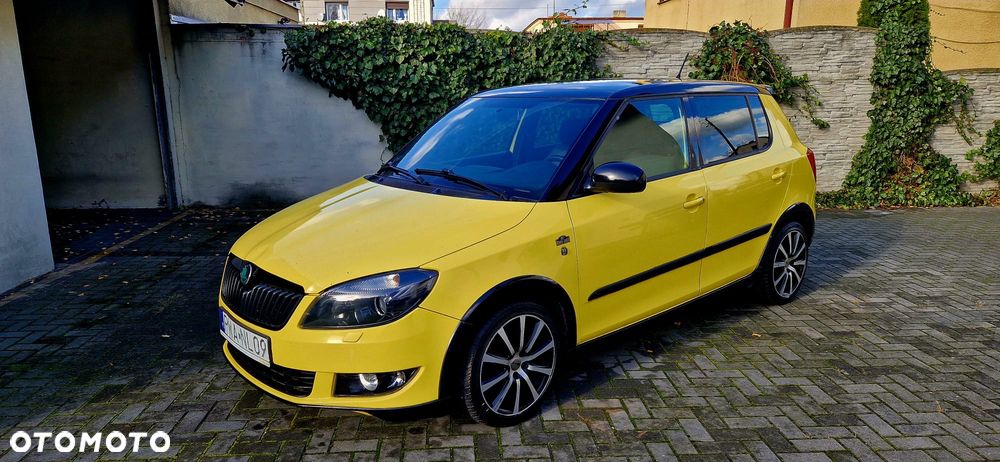 Skoda Fabia 1.2 TSI Monte Carlo - 4