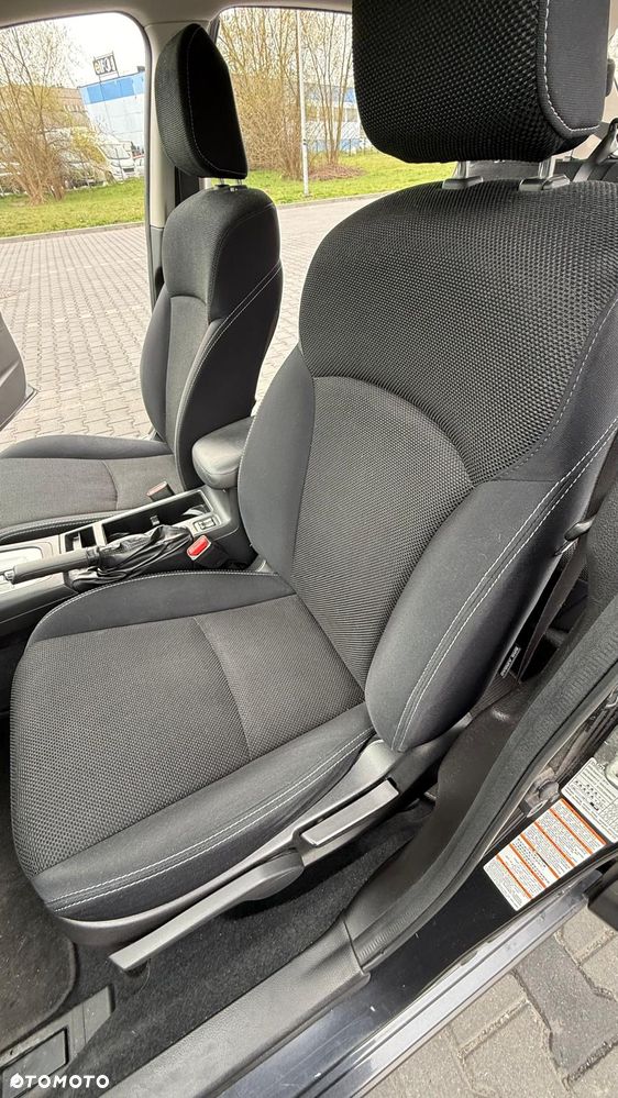 Subaru XV 2.0i Lineartronic Exclusive - 11