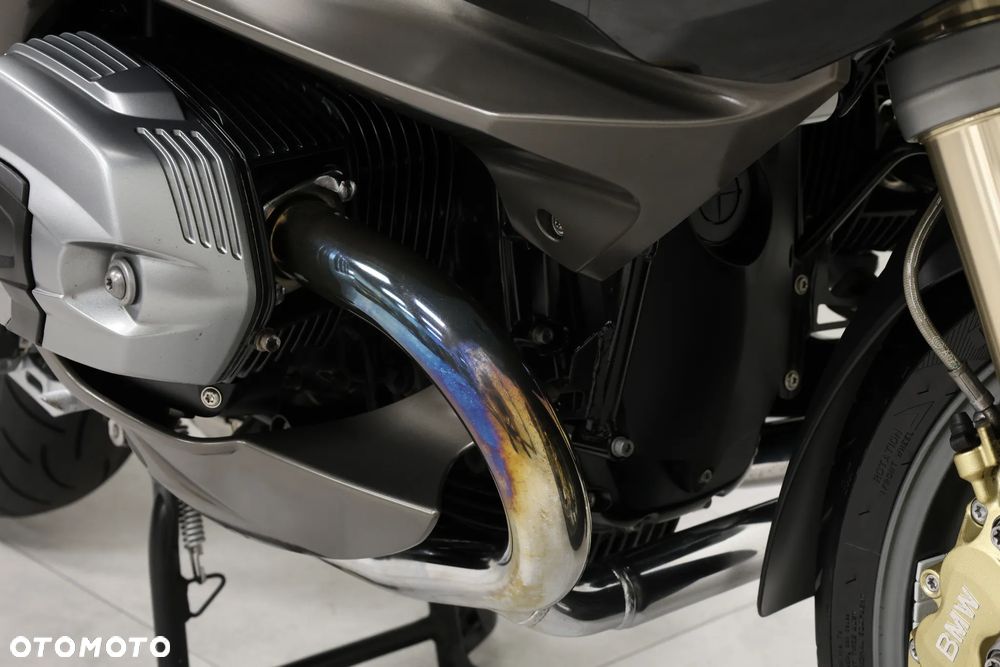 BMW R - 32
