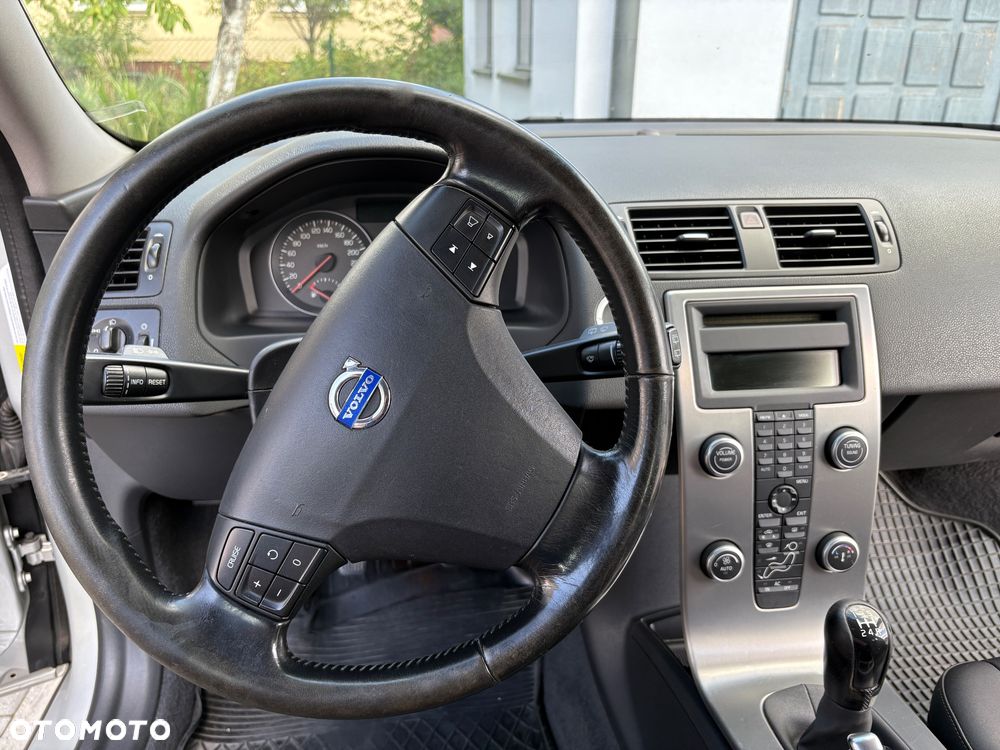 Volvo V50 1.6D - 9