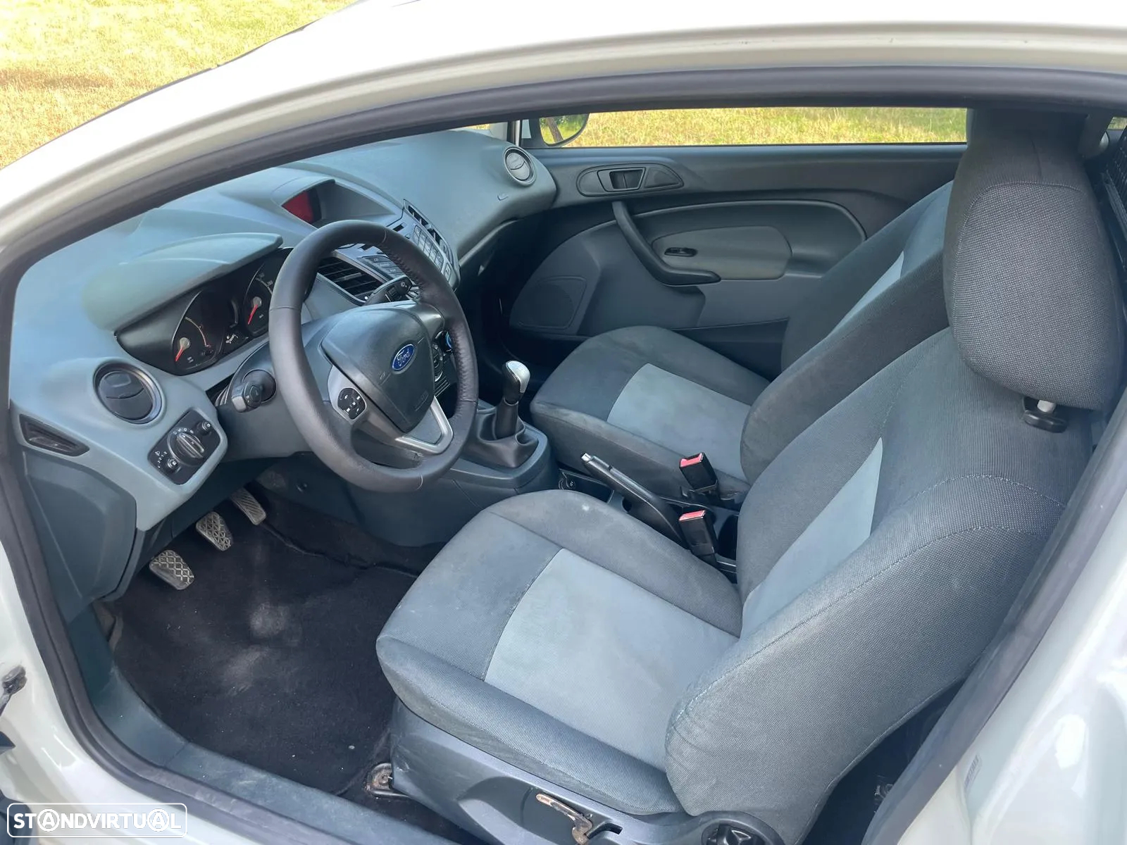 Ford Fiesta - 14