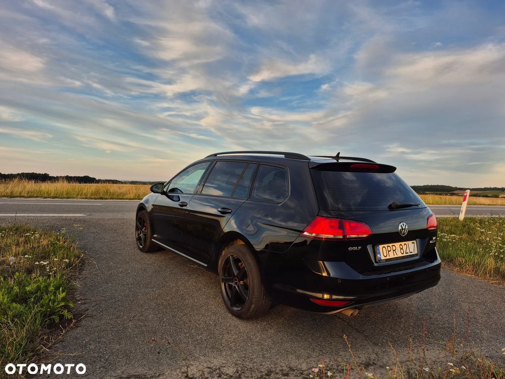 Volkswagen Golf - 3
