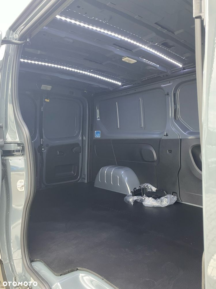 Renault Trafic - 17