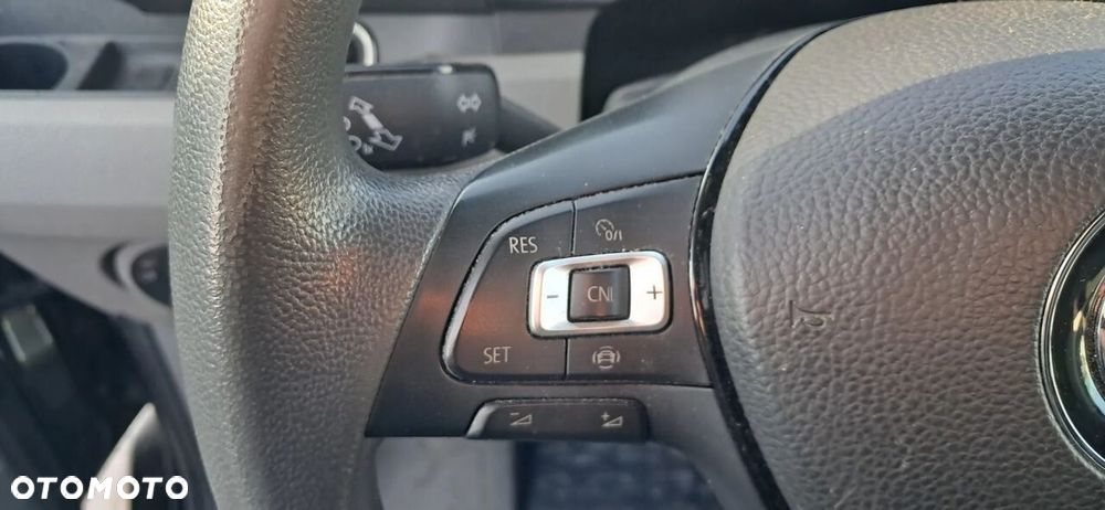 Volkswagen Crafter - 12