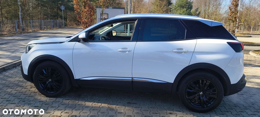 Peugeot 3008 1.2 PureTech Allure S&S EAT6 - 7