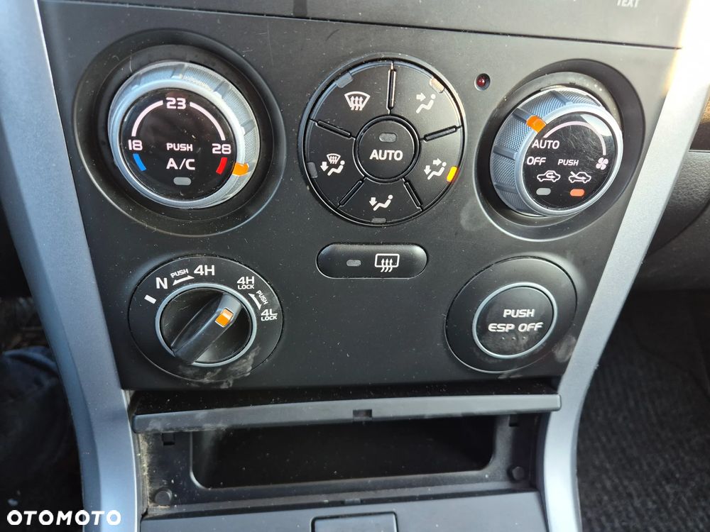 Suzuki Grand Vitara 1.9 DDiS Comfort DPF - 18