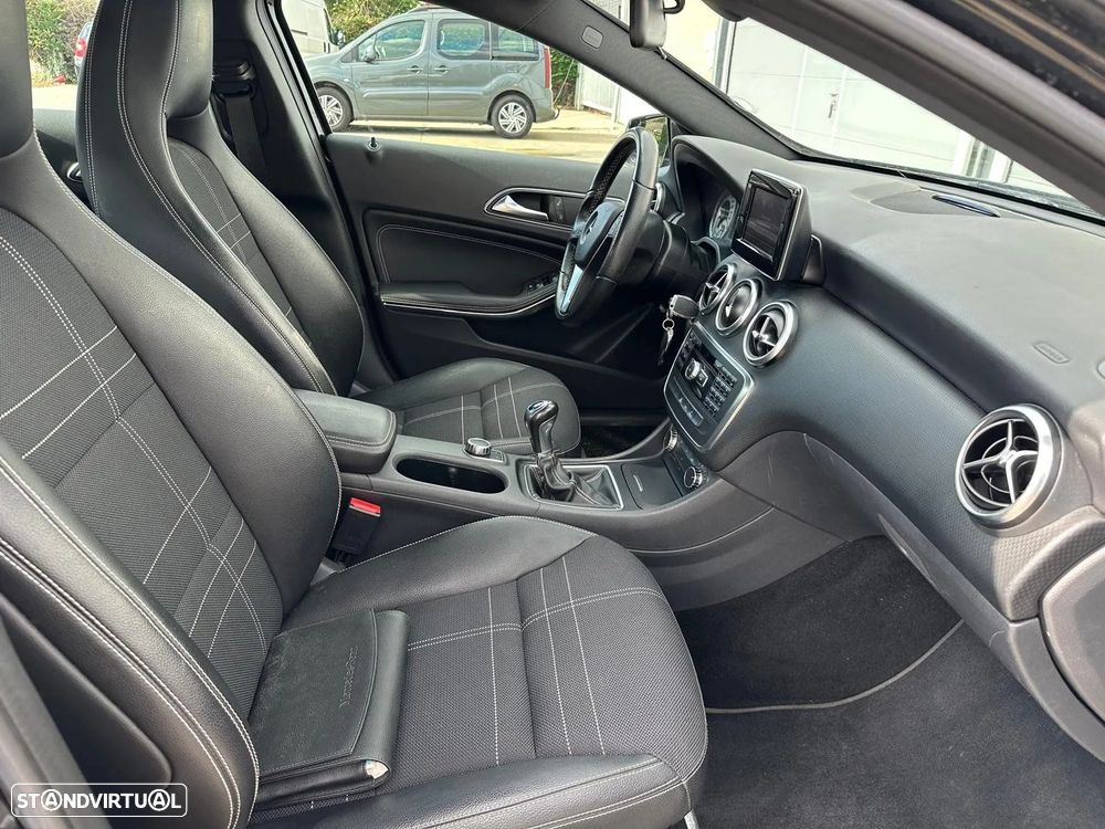Mercedes-Benz A 180 CDI (BlueEFFICIENCY) - 11