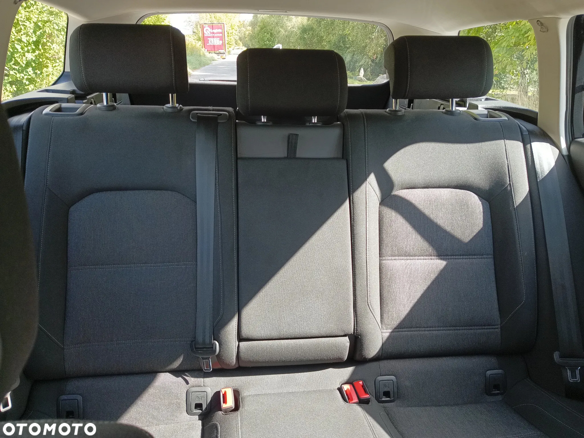 Volkswagen Passat 2.0 TDI BMT Comfortline - 9
