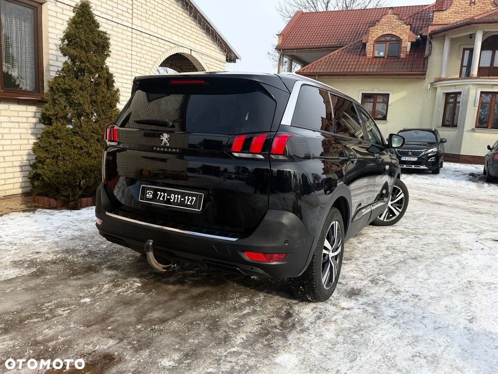 Peugeot 5008 - 11