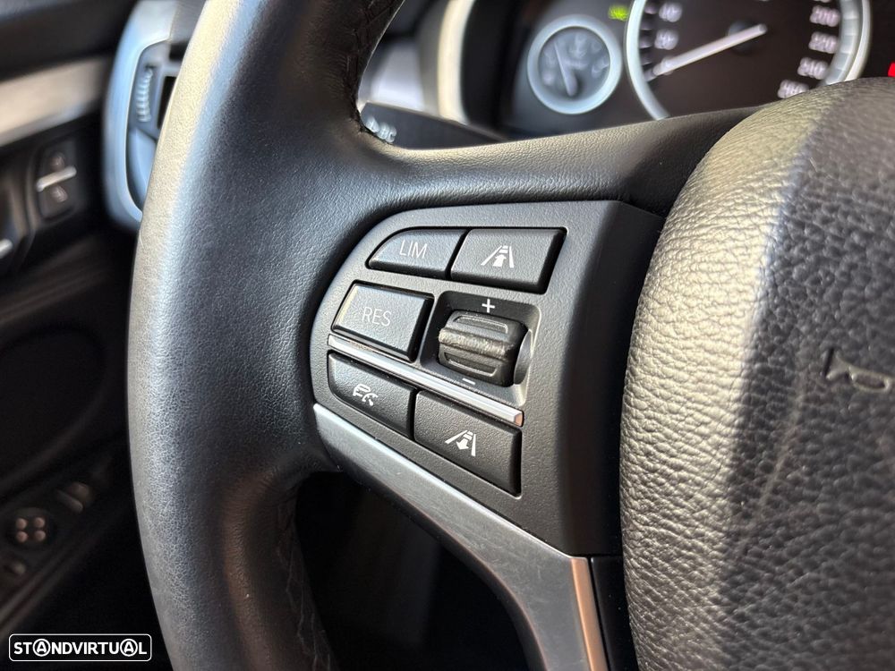 BMW X5 25 d sDrive Comfort 7L - 17