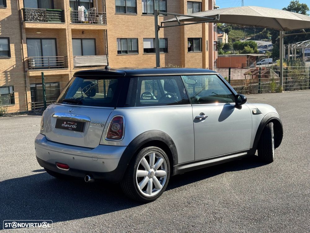 MINI 3 Portas Cooper D - 7