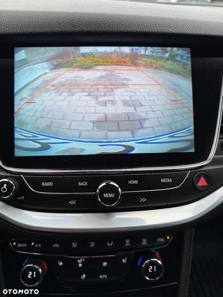 Opel Astra 1.4 Turbo Start/Stop Dynamic - 26