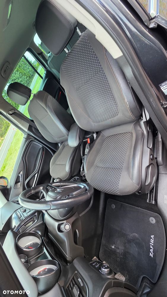 Opel Zafira 1.4 Turbo Innovation - 21