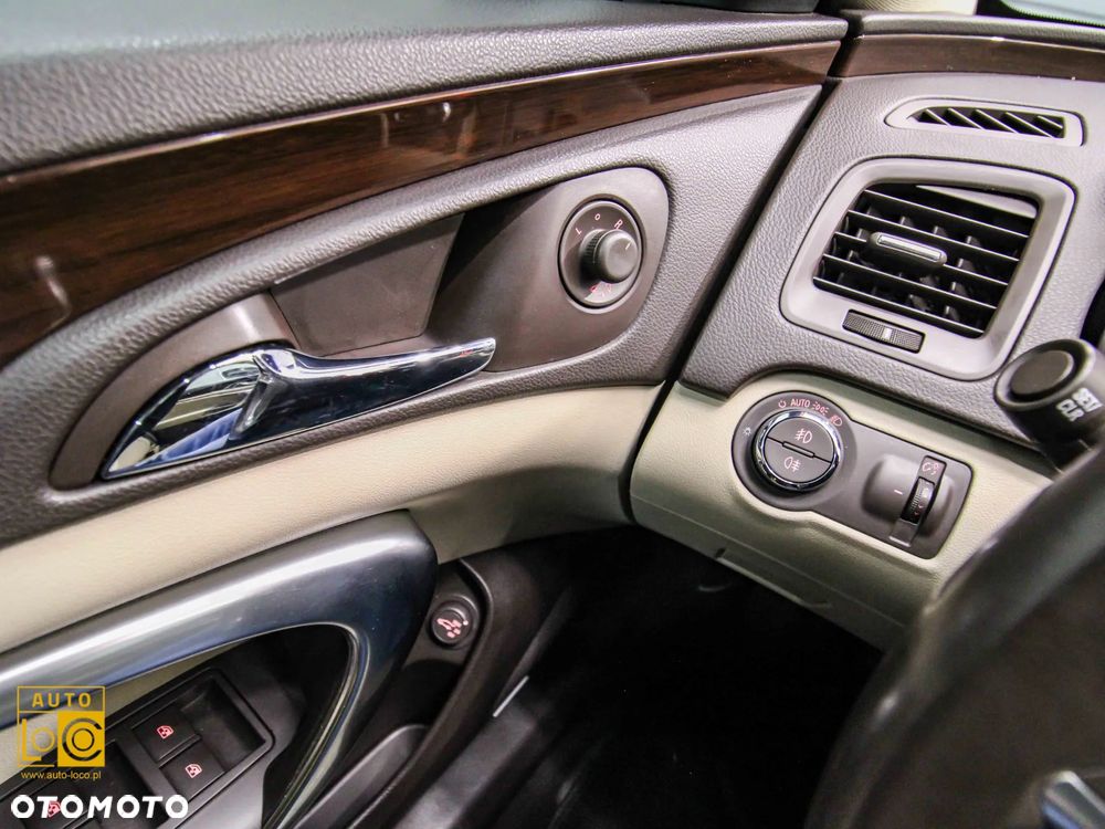 Opel Insignia 2.0 CDTI Cosmo - 27