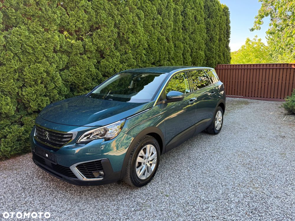 Peugeot 5008 - 8