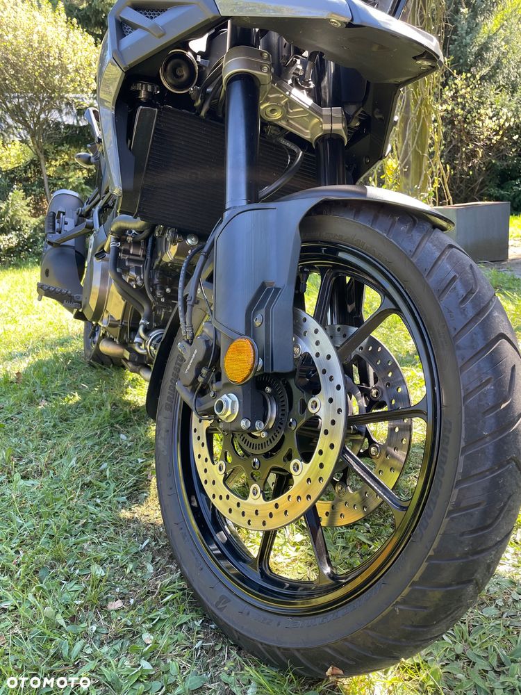Suzuki DL - 6
