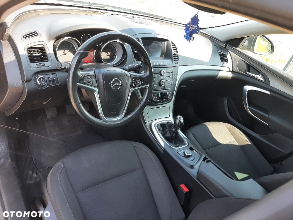 Opel Insignia - 4