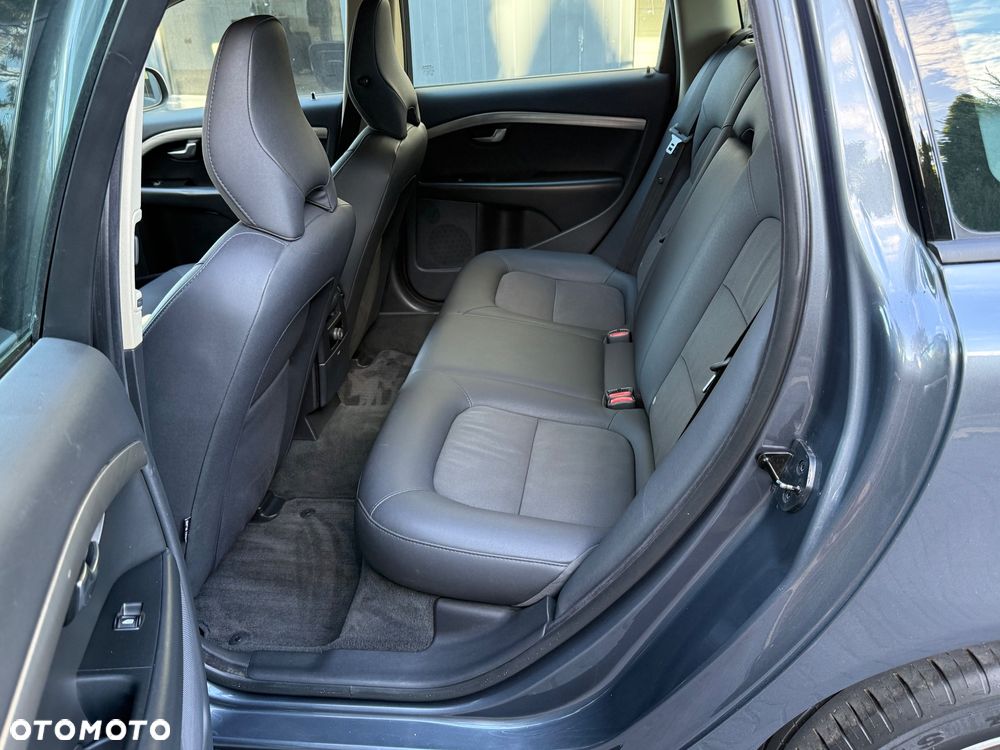 Volvo V70 2.0 - 20