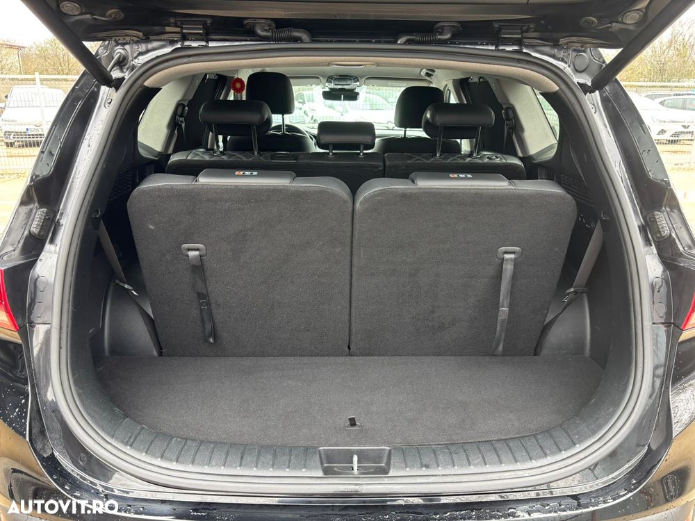 Hyundai Santa Fe 1.6 HEV 2WD Signature - 11