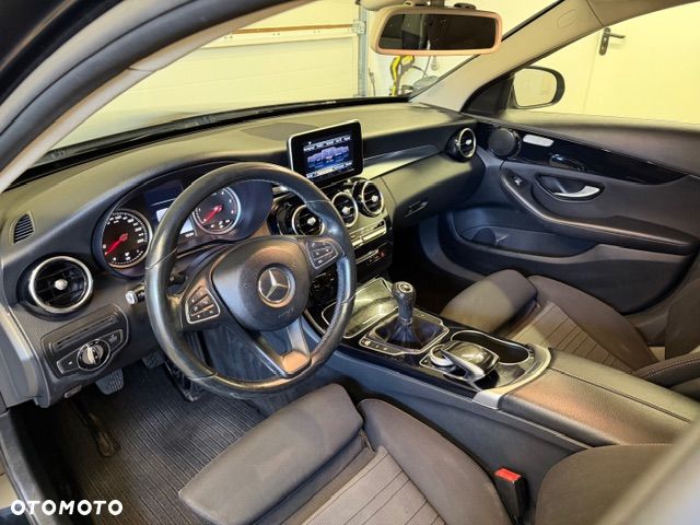 Mercedes-Benz Klasa C 200 (BlueTEC) d Exclusive - 22