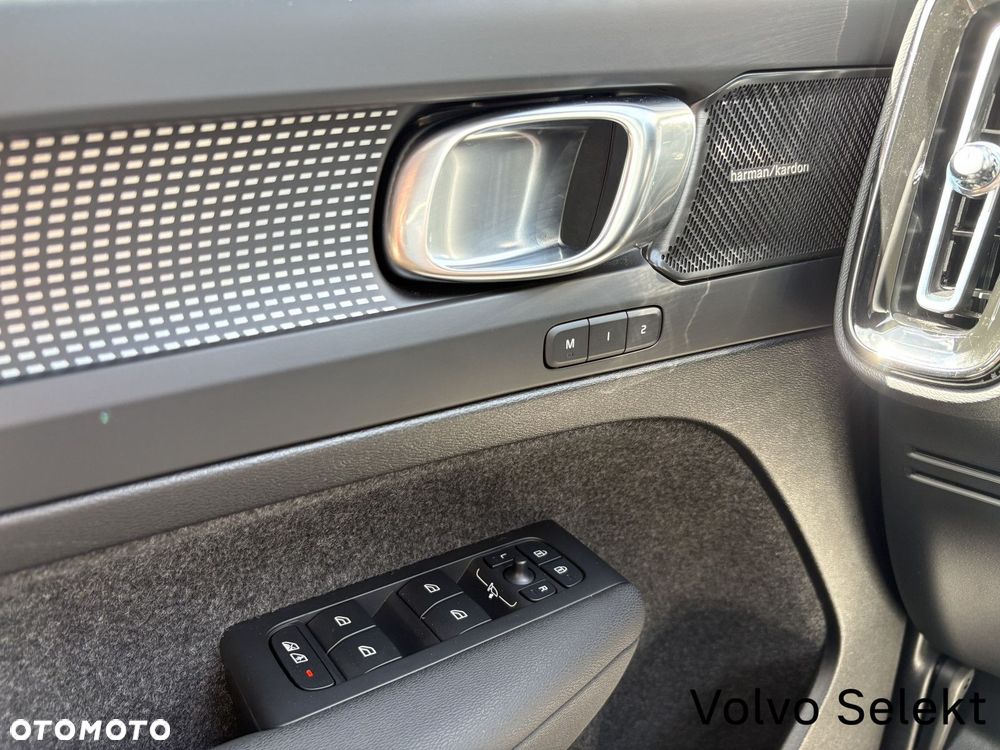 Volvo XC 40 - 21
