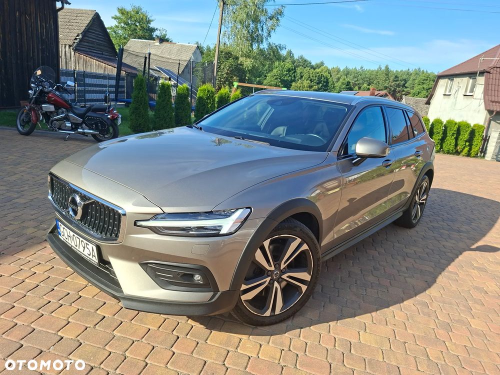 Volvo V60 Cross Country B4 D AWD Geartronic Pro - 15