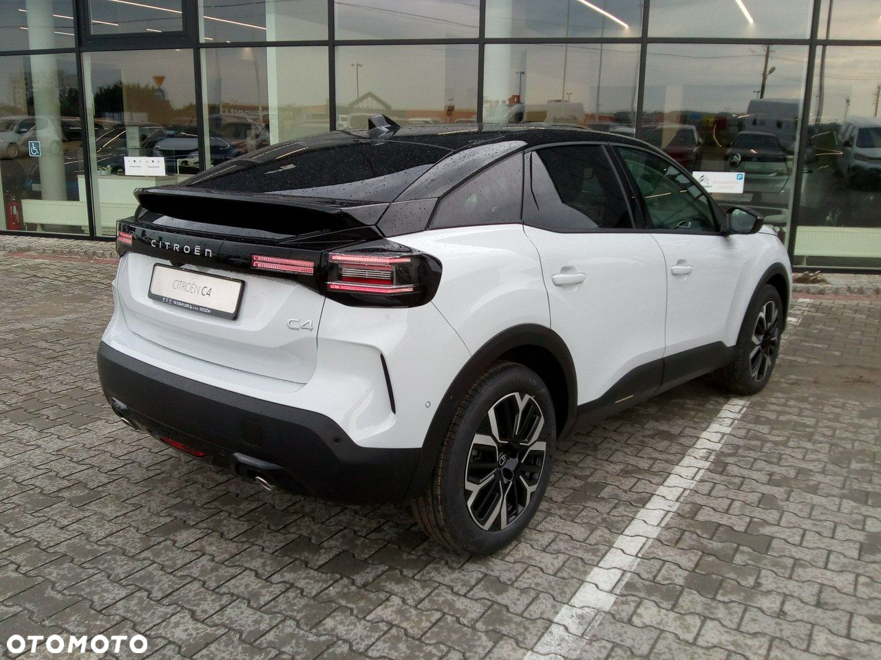 Citroën C4 1.2 PureTech Max S&S EAT8 - 6