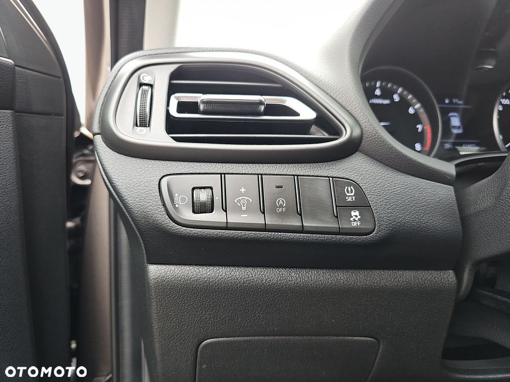Hyundai i30 1.0 T-GDI Smart - 26