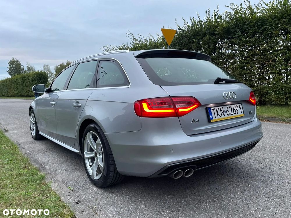 Audi A4 Avant - 31